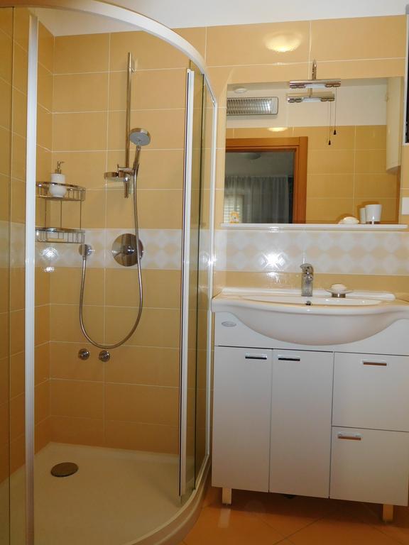 Holiday House Ida Марезиге Экстерьер фото